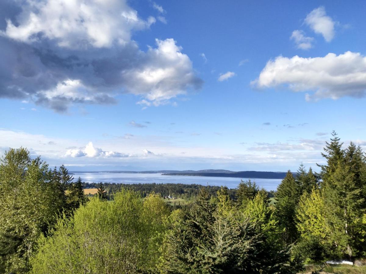 By The Bay Lavender Villa Chemainus Buitenkant foto